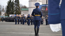 В Ярославле прошли военный парад Победы и акция «Бессмертный полк»