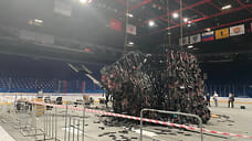 Ярославский СК проводит проверку по факту падения медиа-куба на рабочего на «Арене-2000»