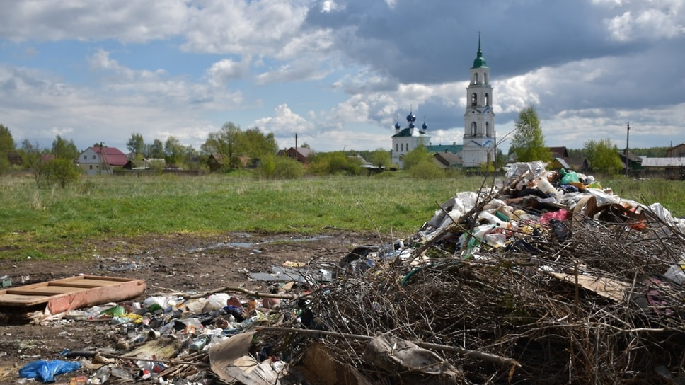 Незаконная свалка в Диево-Городище