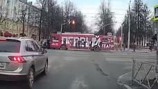 В Ярославле «театральный троллейбус» попал в ДТП