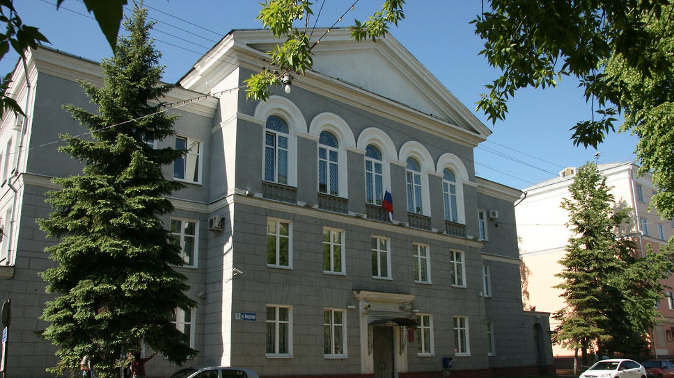 Ленинский районный суд
