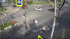 В Тутаеве прокуратура проверит дорогу после падения женщины с коляской
