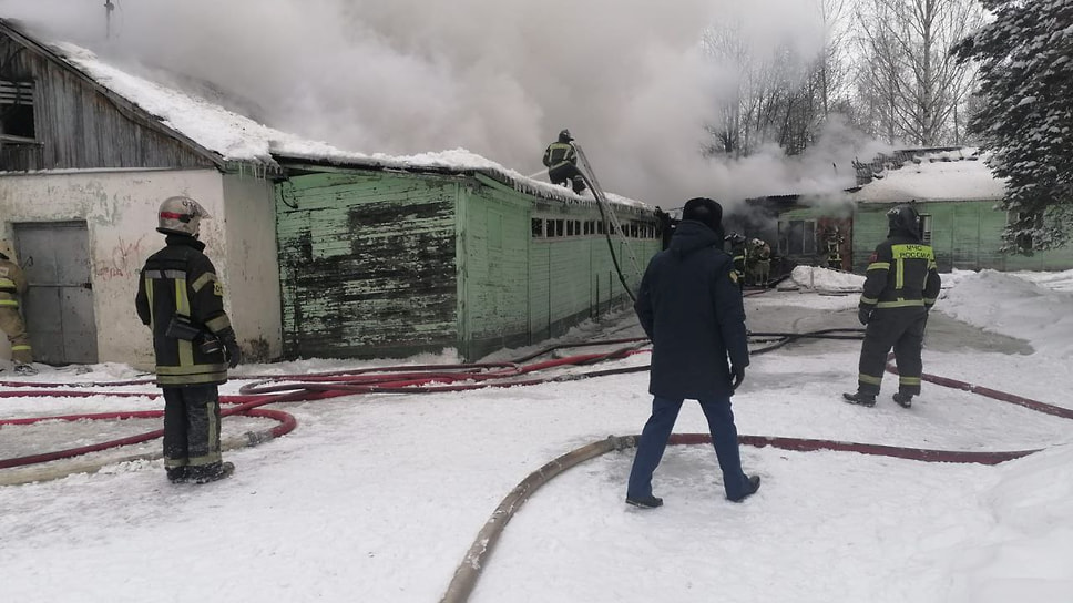 Пожар на стадионе 