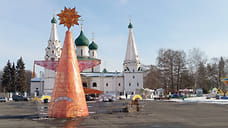 В Ярославле 15-метровую Масленицу сделали из новогодней елки