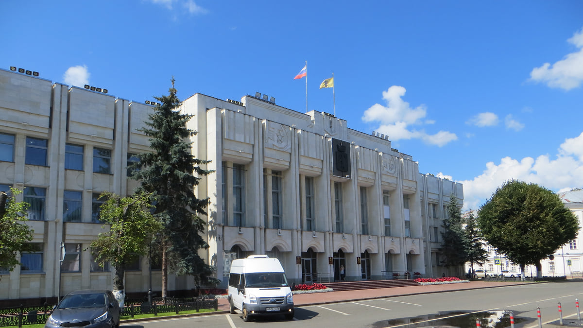 Ремонтом фасадов в центре Ярославля может заняться фонд капремонта –  Коммерсантъ Ярославль