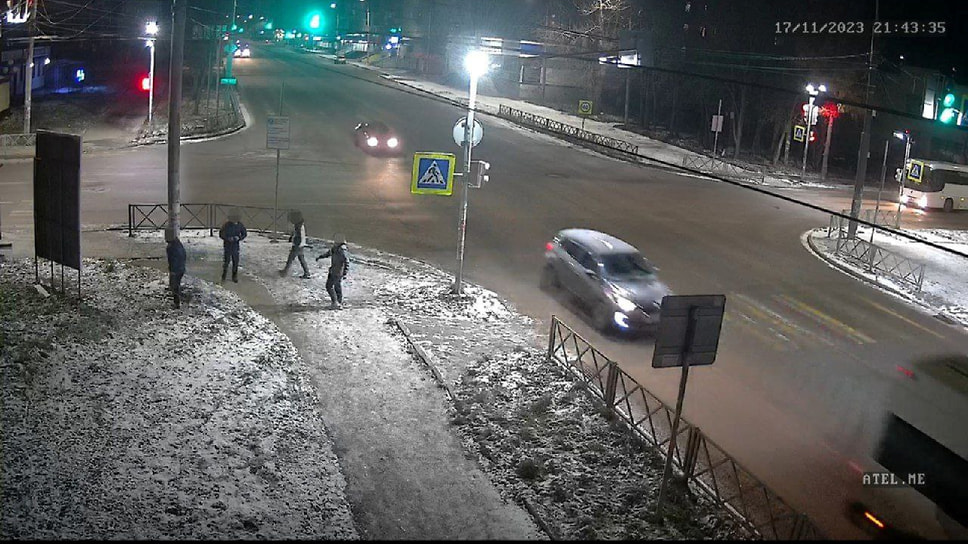 Скриншот видеозаписи нападения