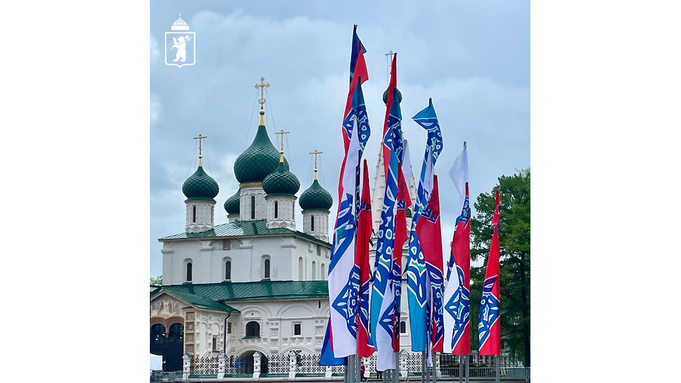 Украшение на Советской площади