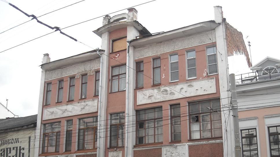 Здание аэроклуба, где училась Валентина Терешкова в Ярославле