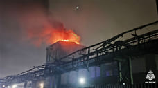 Пожар на бывшей «Лакокраске» повредил кровлю здания