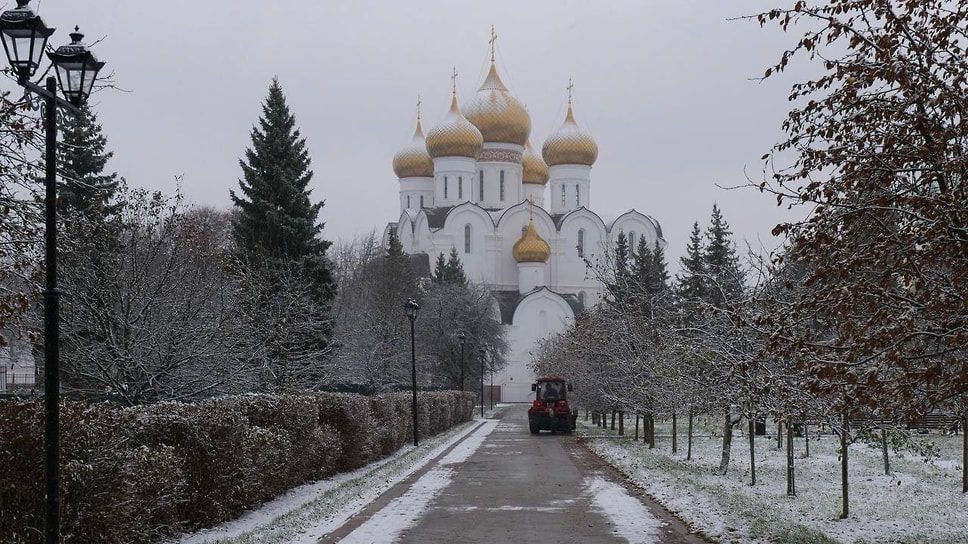 Успенский собор в Ярославле