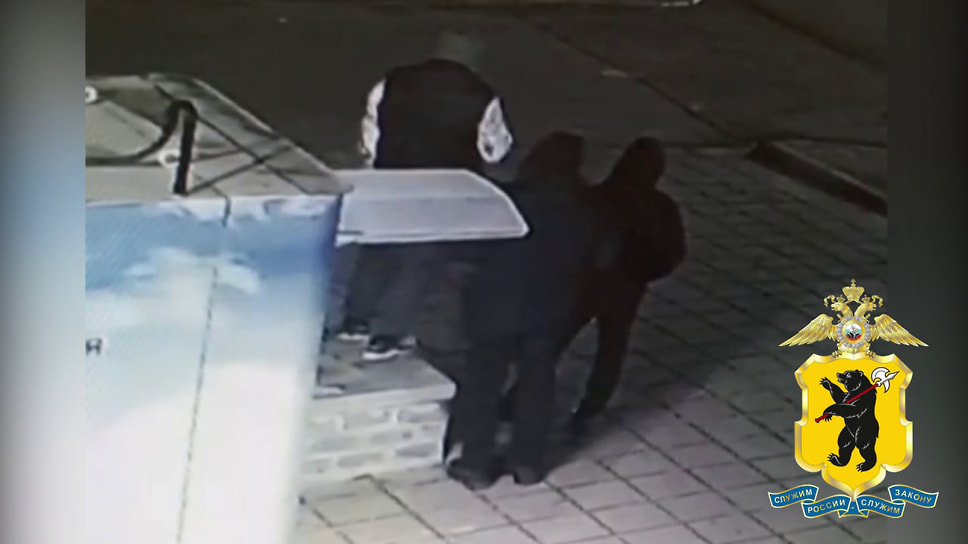 Скриншот видеозаписи фрагмента преступления