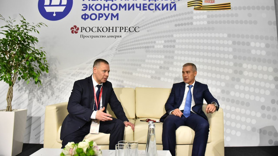 Между правительством Ярославской области и группой компаний «МЕКСА» было подписано соглашение о развитии нового городского микрорайона в Переславле-Залесском. Оно включает возведение 6 МКД, таунхаусов и ТЦ