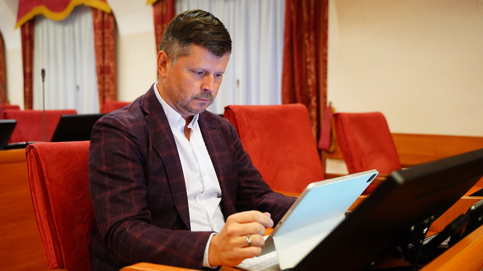 Максим Вахруков