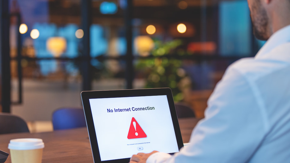 Как сбои в работе интернета влияют на финансовую систему
