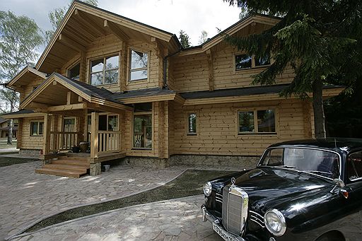 Деревянный дом требует минимума внутренней отделки
