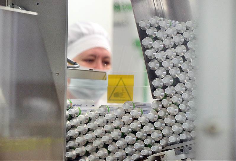 На российских фармзаводах оборудование зачастую прогрессивнее, новее и производительнее, чем там на западных. И это разрушает миф об отсталости и худшей производительности труда в отечественной фармотрасли