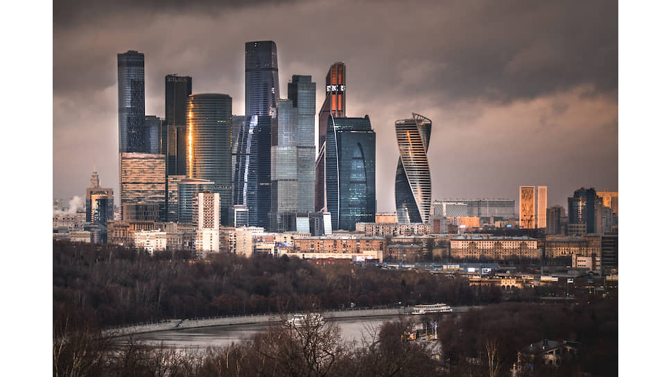 Небоскребы не уместны в исторических центрах российских городов, настаивают депутаты Госдумы 