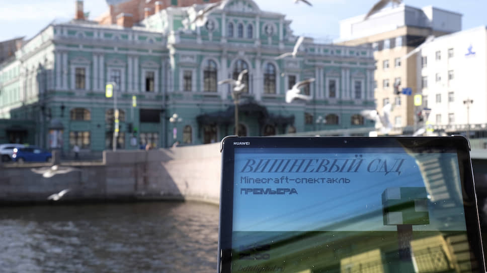 Хотя музеи, парки и театры еще закрыты, в Петербурге с начала режима ограничений не утихает многообразная культурная жизнь