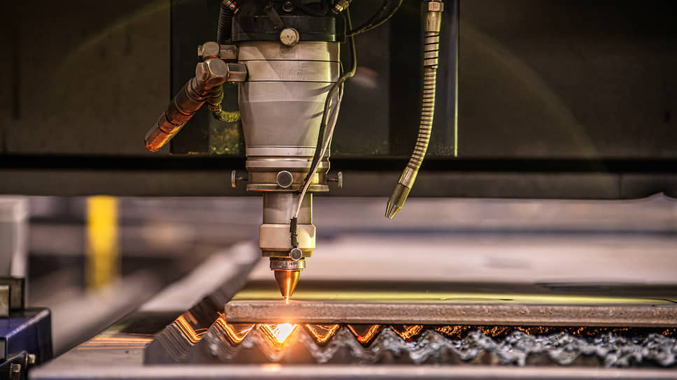 Цех сборки поезда для ВСМ Москва—Санкт-Петербург