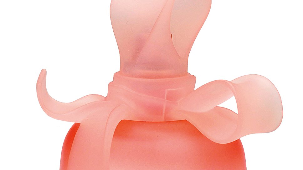 Mademoiselle Ricci — аромат Nina Ricci. Нежный, сладковато-пудровый 
