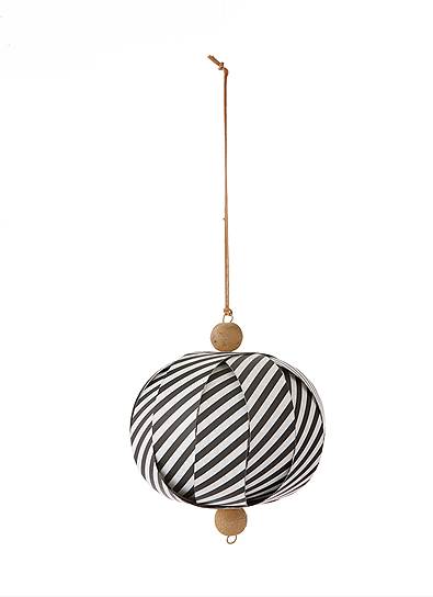 Бумажный шар Black stripe, Ferm Living www.fermliving.com  
