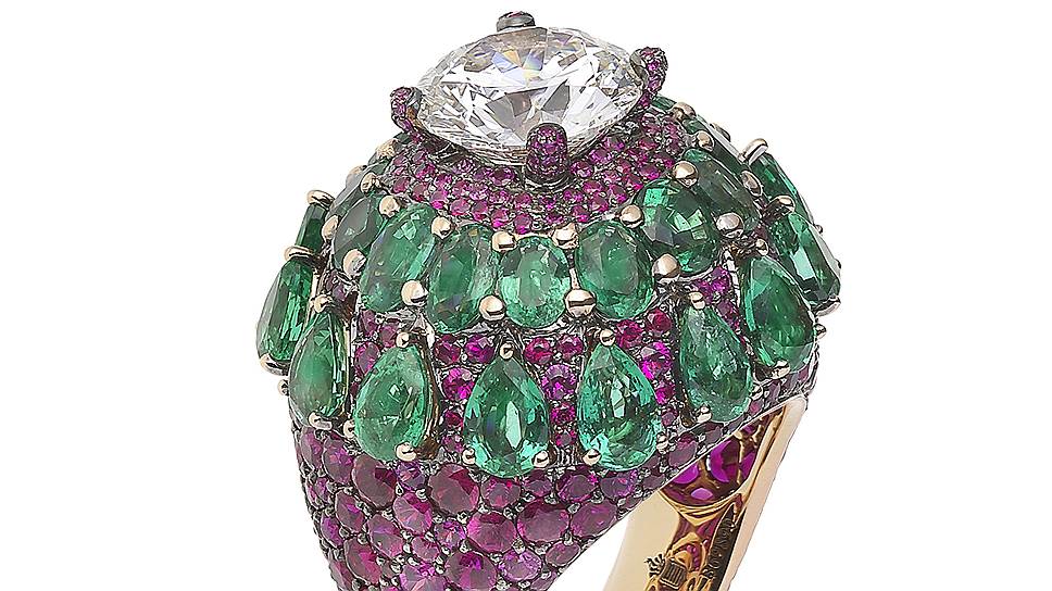 Кольцо High Jewellery, золото, бриллиант, рубины, изумруды 
