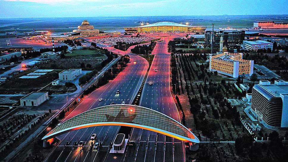 Международный аэропорт Гейдар Алиев 