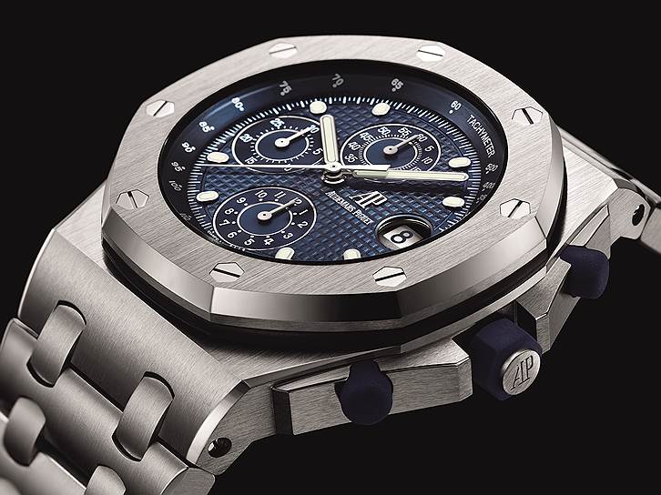 Audemars Piguet Royal Oak Offshore Selfwinding Chronograph 
