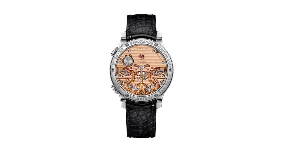 Механизм F.P.Journe 1520 для Chronometre a Resonance имеет диаметр 34,20 мм и толщину 7,97 мм. Два независимых спусковых узла с двумя независимыми спиралями работают в резонансе