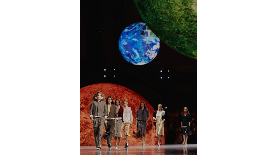 Chanel, SS26, Гран-Пале, Париж, декорации к дебютной коллекции Матье Блази