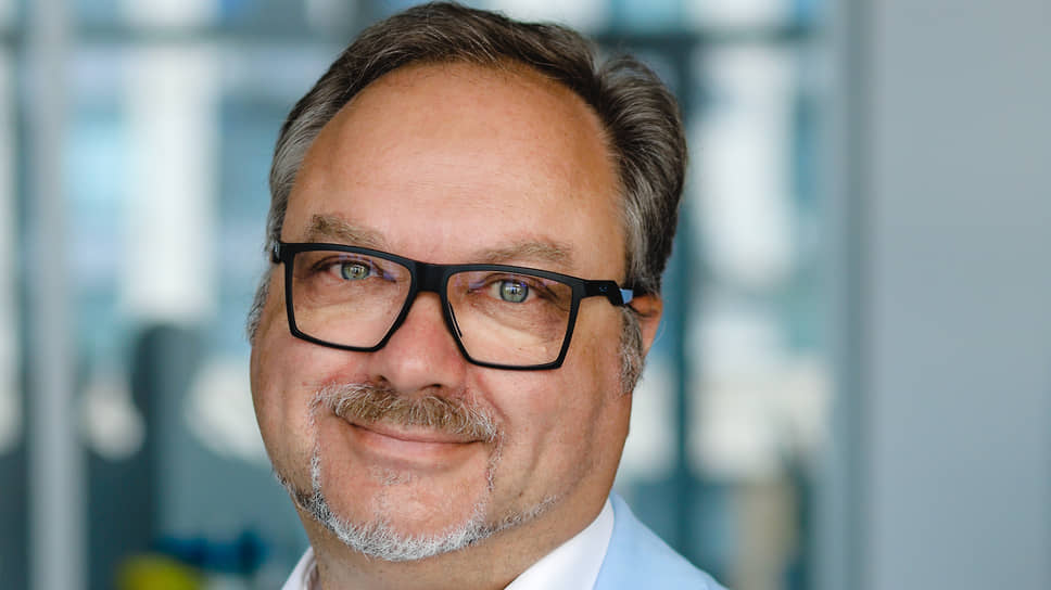 Анатолий Корнеев