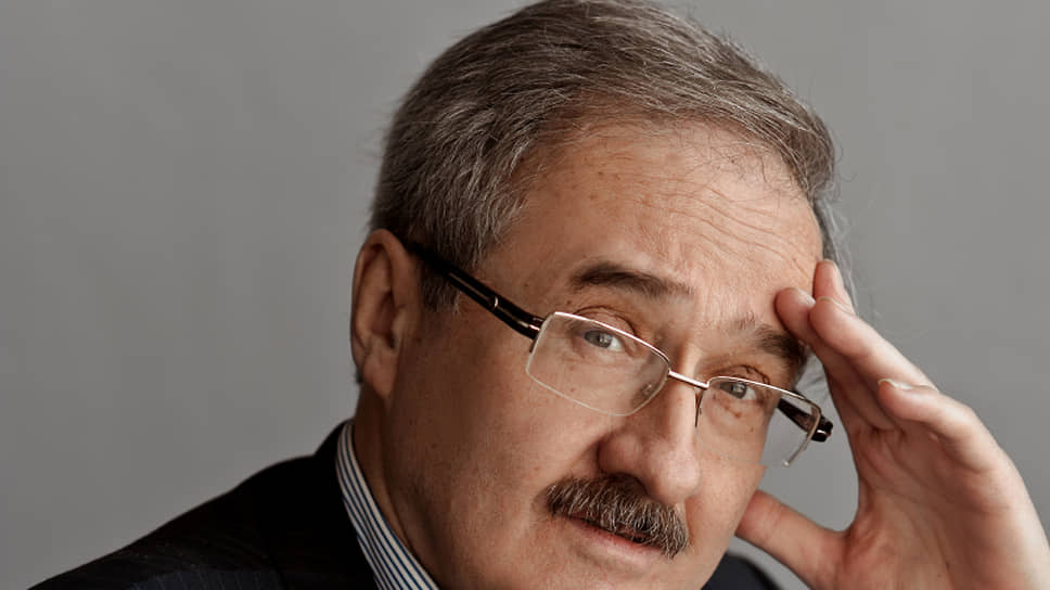 Заведующий лабораторией ИНП РАН; профессор кафедры экономики труда и персонала экономического факультета МГУ имени М.В. Ломоносова Андрей Коровкинн.