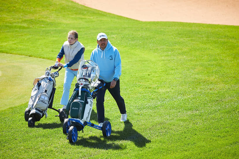 Во время игры в гольф