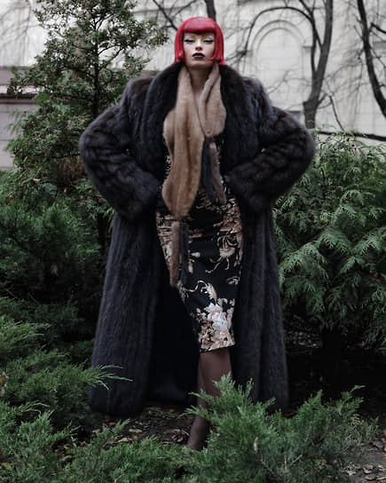 Шуба из соболя четвертой степени седины с воротником кимоно