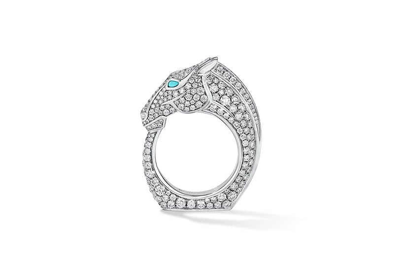 Кольцо «Конь» из белого золота с бриллиантами и бирюзой