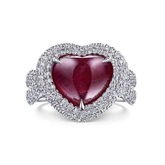 
Кольцо с рубином 5,22 карата сердцевидной огранки и бриллиантами