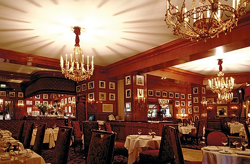 Fouquet’s Barriere в Париже