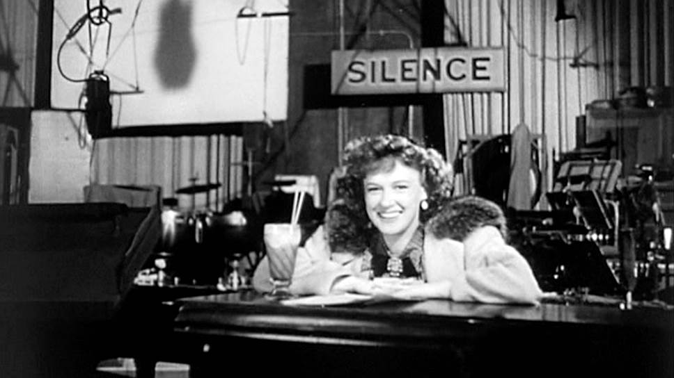 Дороти Комингор на съемках «Гражданина Кейна», 1940 год 
