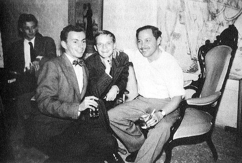 Слева направо: Гор Видал, Трумен Капоте и Теннесси Уильямс, конец 1940-х