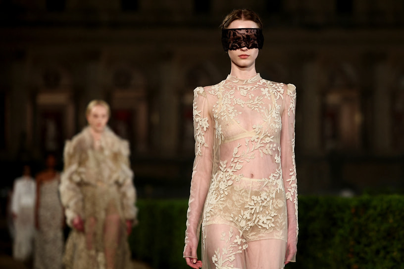 Показ коллекции Cruise 2026 от Dior