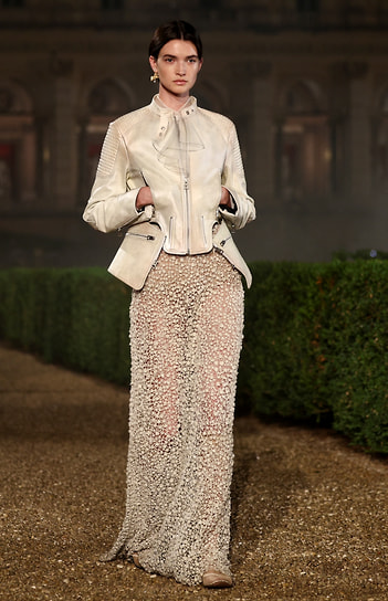 Показ коллекции Cruise 2026 от Dior