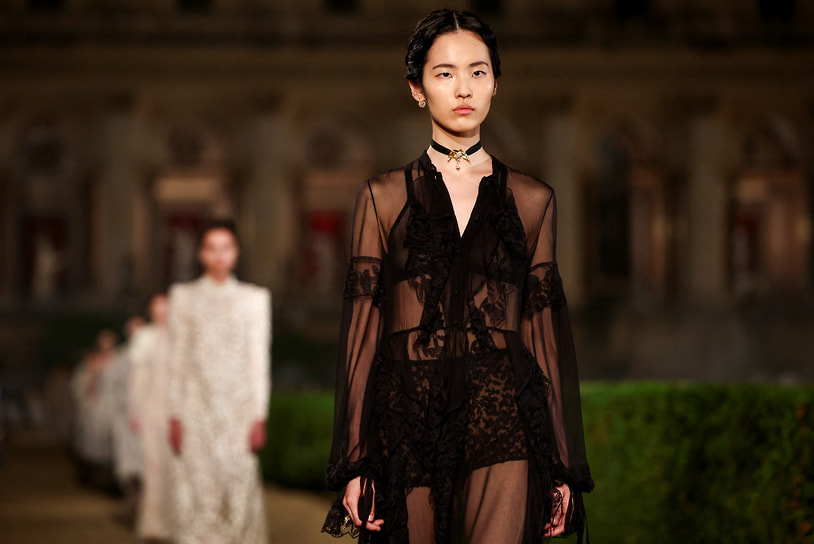 Показ коллекции Cruise 2026 от Dior