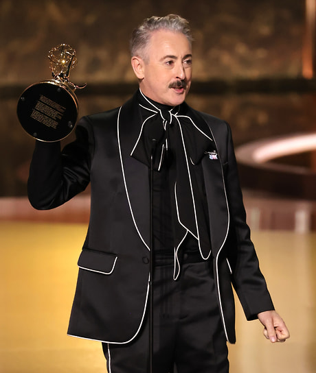 Актер Алан Камминг, получивший «Эмми» за реалити-шоу «Предатели»