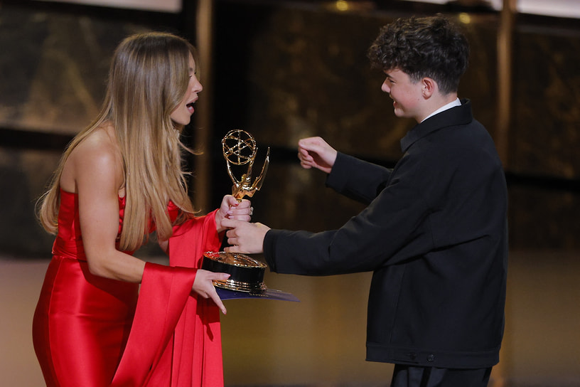 Оуэн Купер получил награду за роль второго плана в мини-сериале «Переходный возраст»