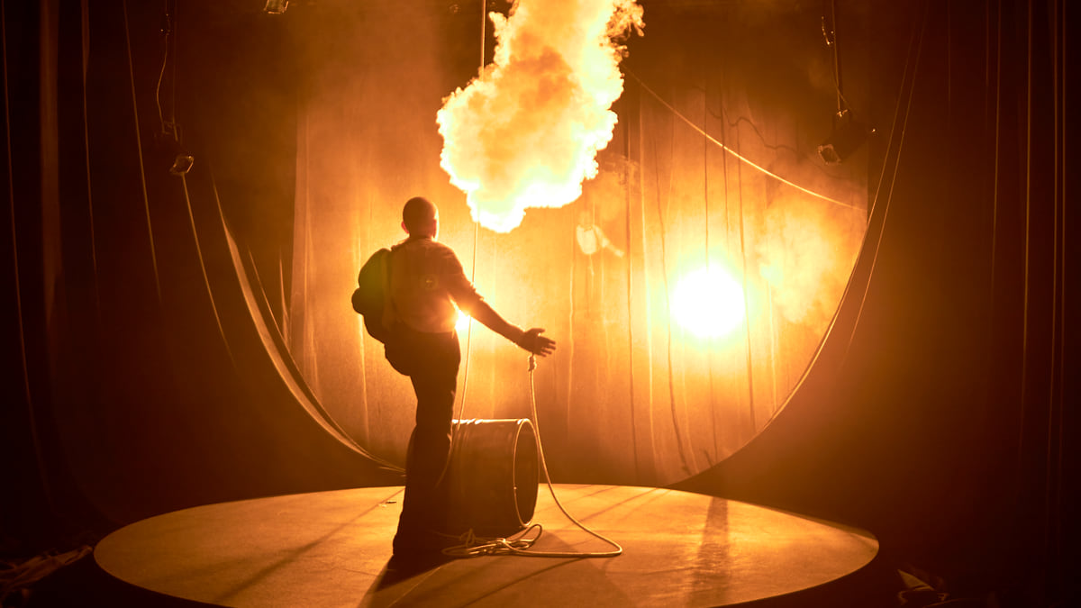 Играя книгу