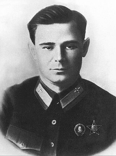 Назначение Михаила Кагановича и Ольги Миткевич на должности погибших в сентябре 1933 года начальника Глававиапрома Петра Баранова и директора авиационного завода №22 Сергея Горбунова (на фото) отправило в крутое пике всю советскую авиапромышленность