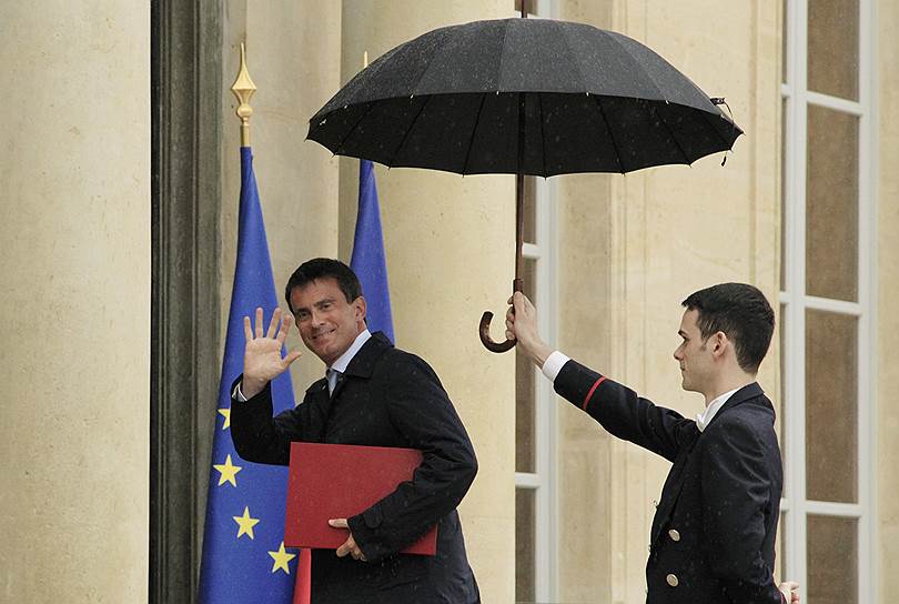 Премьер-министр Франции Манюэль Вальс воспользовался языком ультиматума для того, чтобы избавиться от критиковавших его министров 
