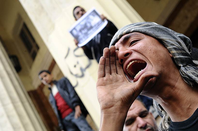 Египтянам запретили призывы к насилию 
