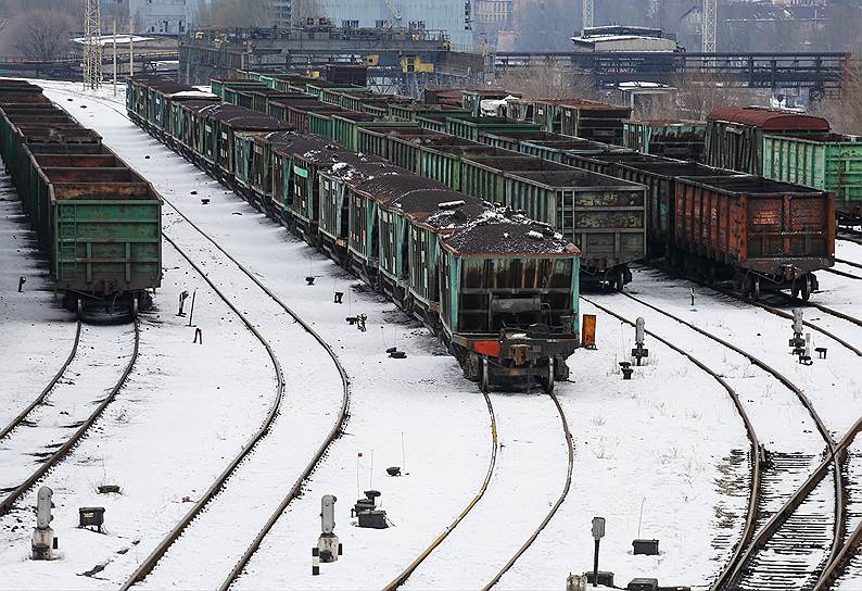 После введенной Киевом экономической и транспортной блокады самопровозглашенных республик донецкие и луганские предприятия задумались над новыми рынками сбыта своей продукции