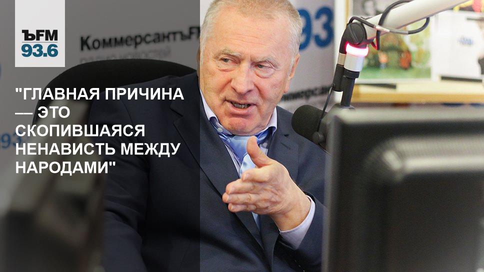 Хакеры показали порно на рекламном экране на Садовом кольце в Москве, образовалась пробка